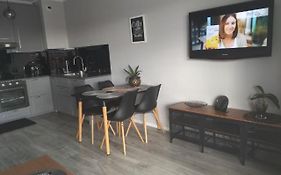 Apartament przy Aquaparku w Redzie